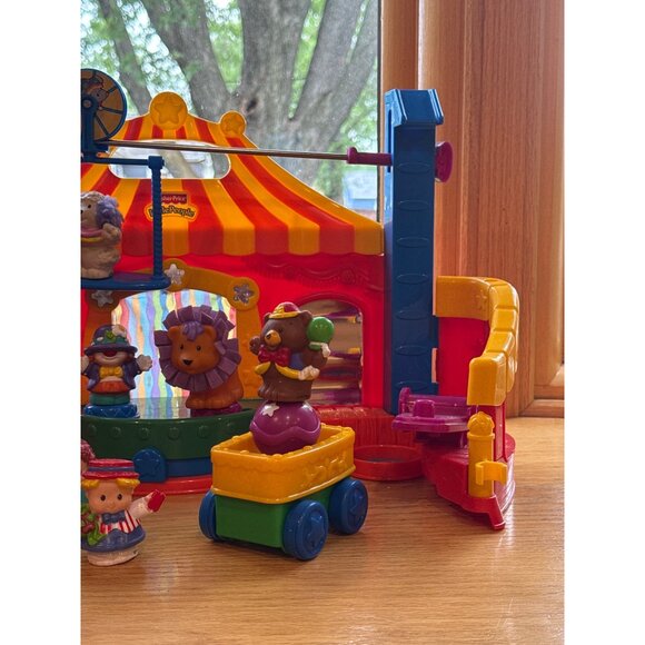 Fisher-Price Big Top Circus Playset W/ Figures & Animal Cars - Vintage Kids Toy - Picture 6 of 8